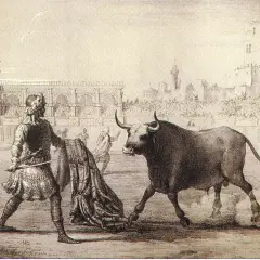 Un torero se enfrenta a un toro bravo en la arena, con público y arquitectura de la época. Es la primera corrida de toros.
