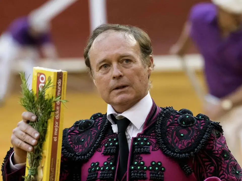José Vázquez - ¿Ganadero o torero? Despeja la confusión